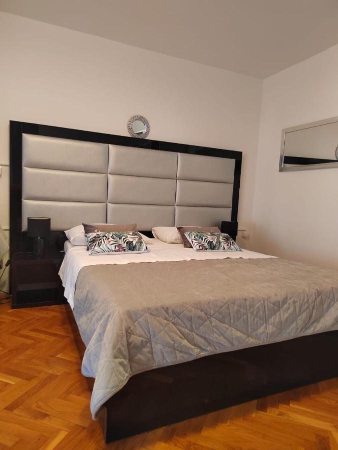 Apartment Mladenka Visnjik Zadar Exterior foto
