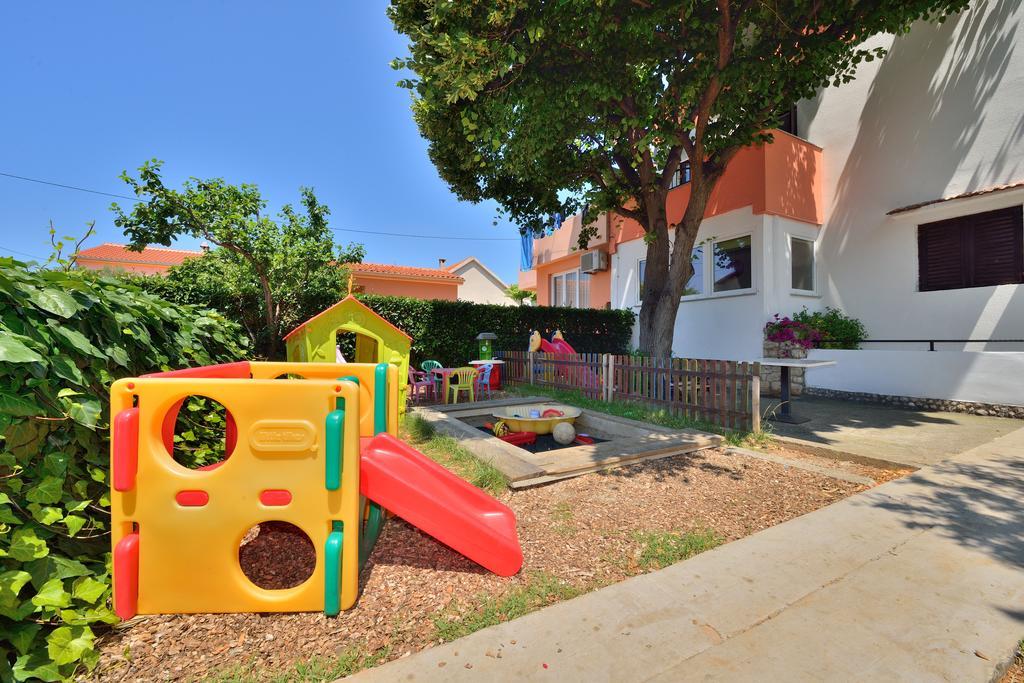 Apartment Mladenka Visnjik Zadar Exterior foto