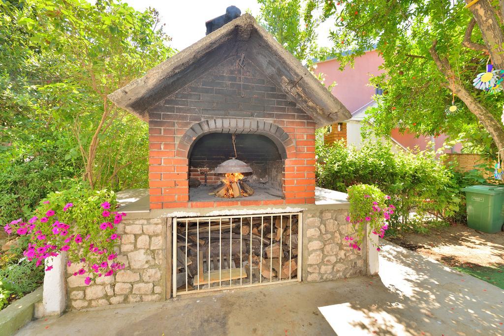 Apartment Mladenka Visnjik Zadar Exterior foto